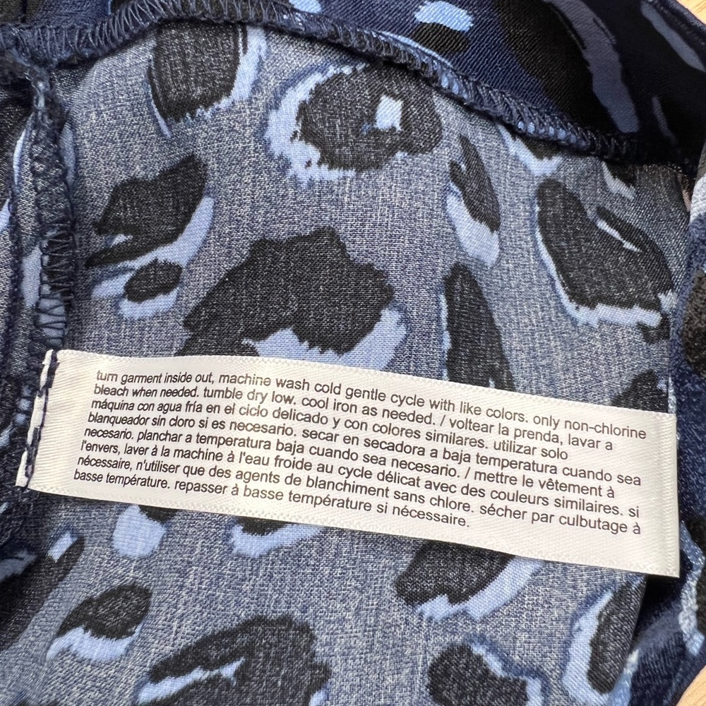 Eloquii Blue Animal Print Asymmetrical Faux Wrap Skirt Size 28 NWT - Picture 11 of 12